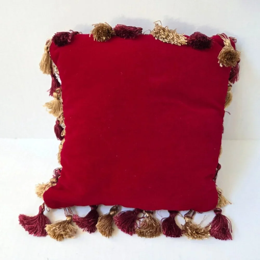 Christmas Needlepoint Pillow Angel Petit Point Tassels 9